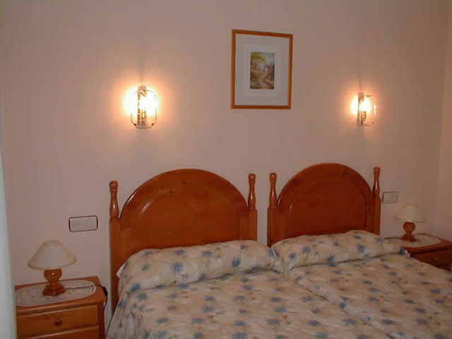 Hotel Benzua Villanueva de Ardisana Zimmer foto