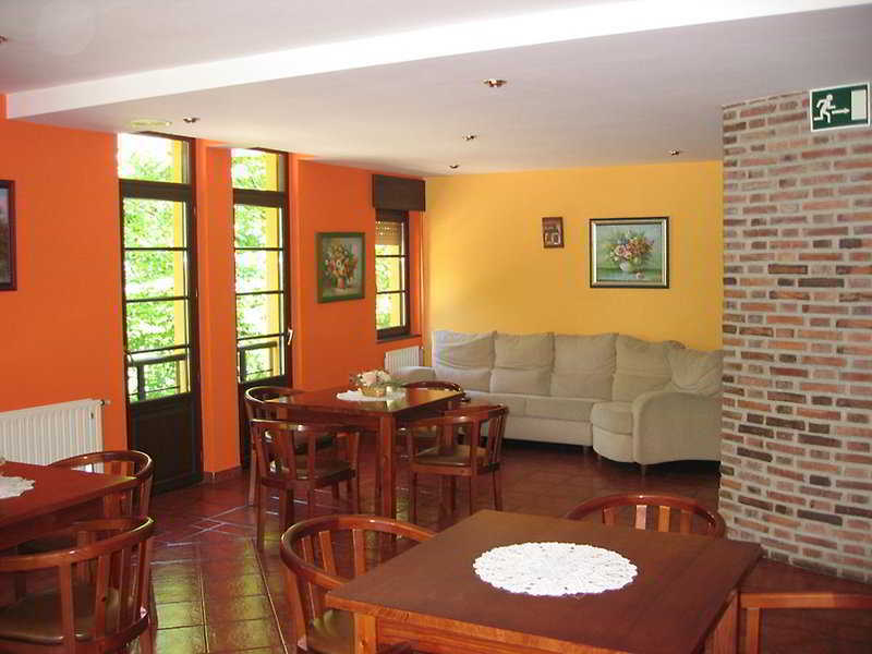 Hotel Benzua Villanueva de Ardisana Exterior foto